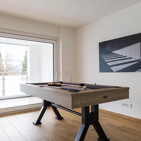 Happy Living - Am Bodensee Mit Billard&balkon Friedrichshafen